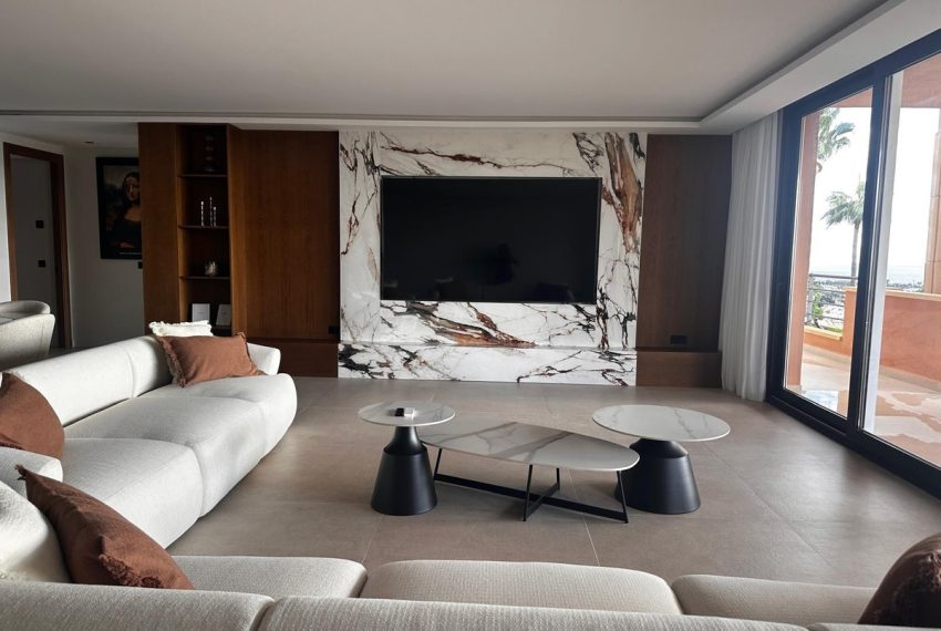 R5234458-Apartment-For-Sale-Nueva-Andalucia-Middle-Floor-Apartment-3-Beds-400-Built-12