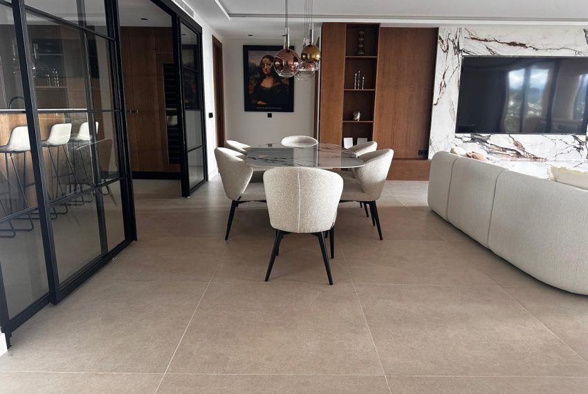 R5234458-Apartment-For-Sale-Nueva-Andalucia-Middle-Floor-Apartment-3-Beds-400-Built-2