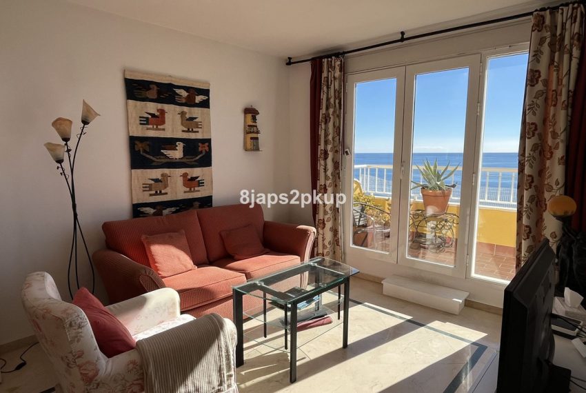 R5234524-Apartment-For-Sale-Estepona-Penthouse-2-Beds-85-Built-5