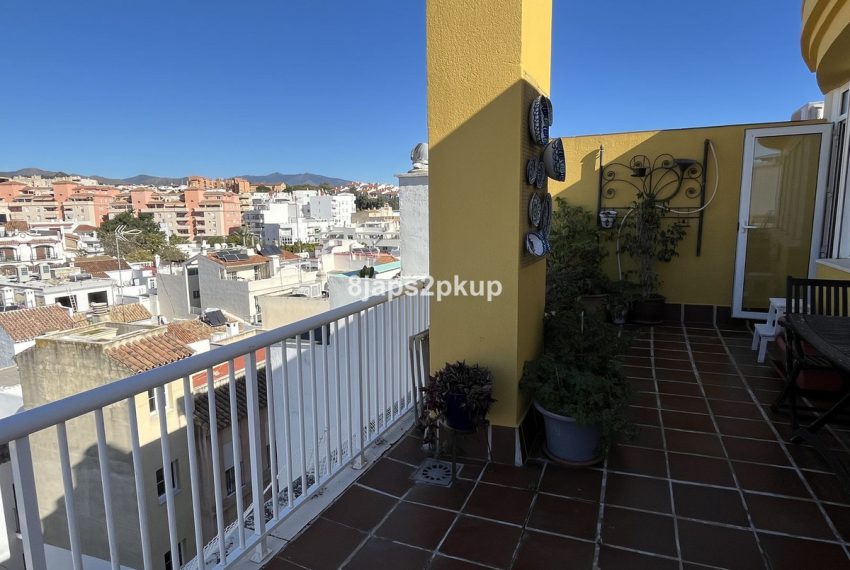 R5234524-Apartment-For-Sale-Estepona-Penthouse-2-Beds-85-Built-9
