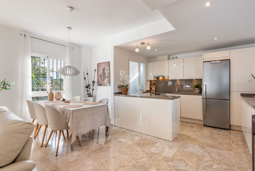 R5234707-Apartment-For-Sale-Nueva-Andalucia-Penthouse-Duplex-3-Beds-121-Built-1