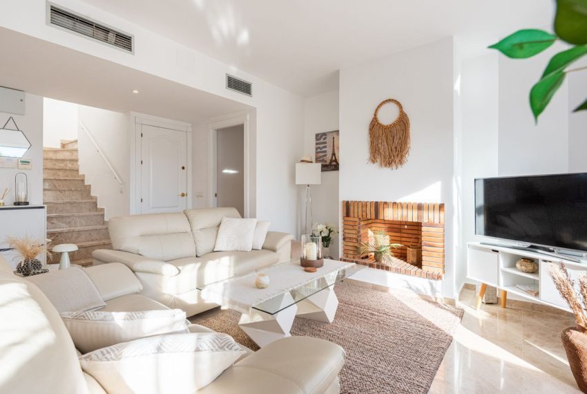 R5234707-Apartment-For-Sale-Nueva-Andalucia-Penthouse-Duplex-3-Beds-121-Built-2