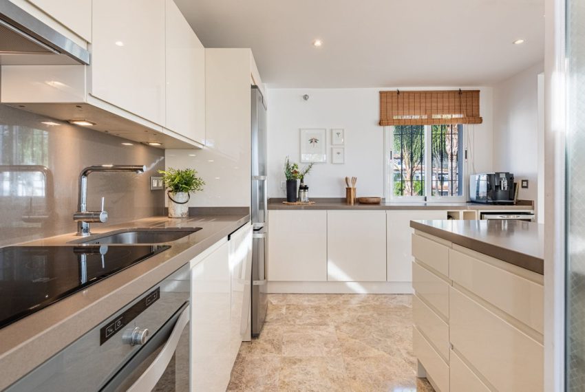 R5234707-Apartment-For-Sale-Nueva-Andalucia-Penthouse-Duplex-3-Beds-121-Built-5