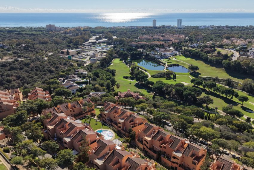 R5234794-Apartment-For-Sale-Marbella-Middle-Floor-Apartment-2-Beds-168-Built