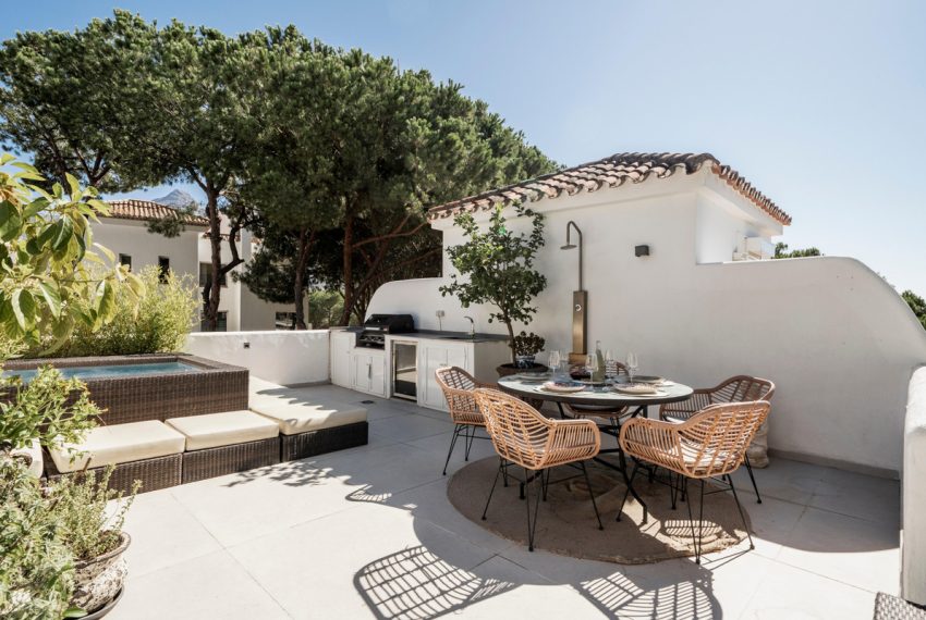 R5235238-Apartment-For-Sale-Nueva-Andalucia-Duplex-3-Beds-115-Built