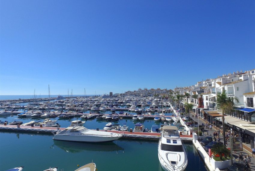 R2998166-Apartment-For-Sale-Puerto-Banus-Middle-Floor-Apartment-2-Beds-121-Built