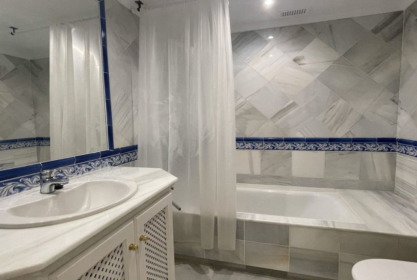 R4545196-Apartment-For-Sale-Monte-Halcones-Middle-Floor-Apartment-3-Beds-199-Built-17