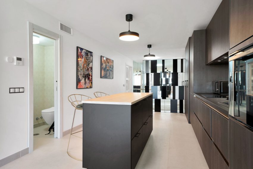 R4942843-Apartment-For-Sale-Marbella-Middle-Floor-Apartment-3-Beds-192-Built-12