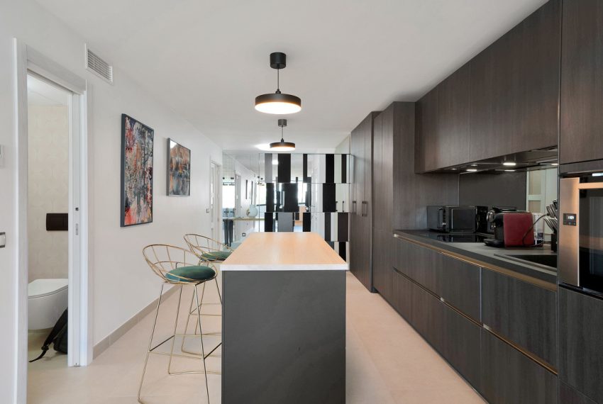 R4942843-Apartment-For-Sale-Marbella-Middle-Floor-Apartment-3-Beds-192-Built-13