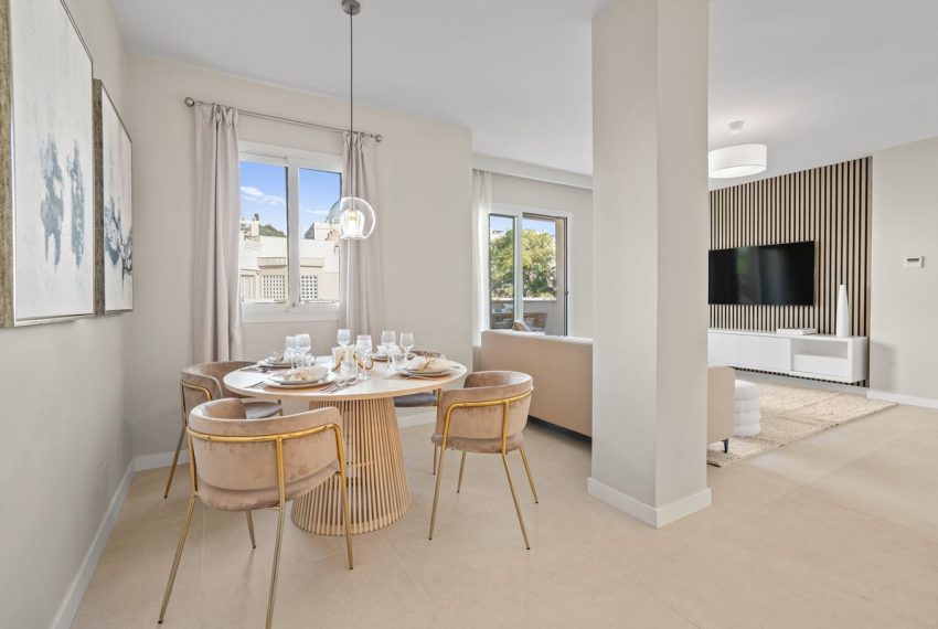 R4987807-Apartment-For-Sale-Nueva-Andalucia-Penthouse-3-Beds-120-Built-11