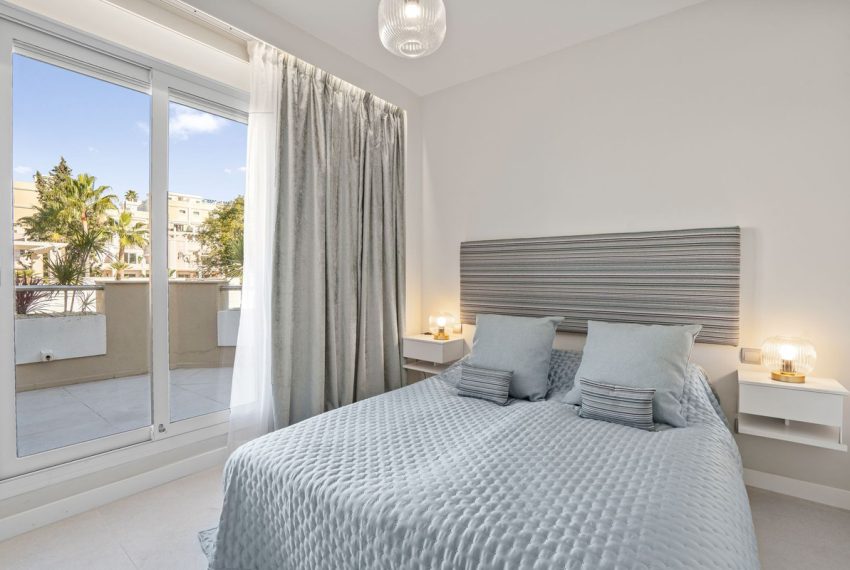 R4987807-Apartment-For-Sale-Nueva-Andalucia-Penthouse-3-Beds-120-Built-14