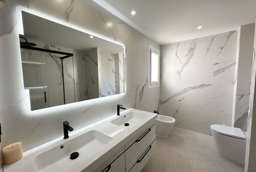 R4992727-Apartment-For-Sale-San-Pedro-de-Alcantara-Ground-Floor-Apartment-3-Beds-132-Built-14