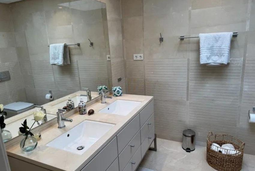 R5008006-Apartment-For-Sale-The-Golden-Mile-Penthouse-2-Beds-206-Built-17