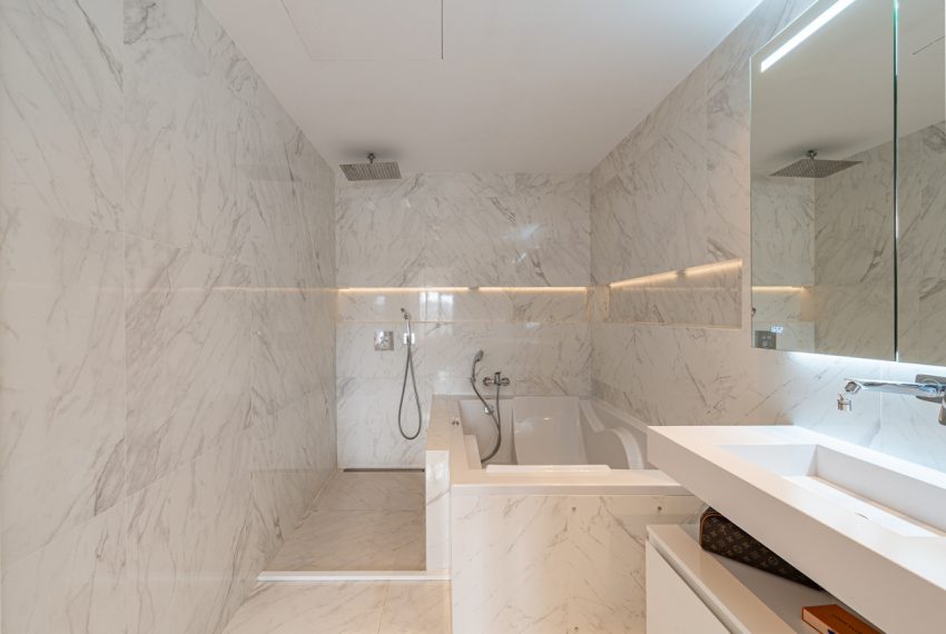 R5014357-House-For-Sale-Nueva-Andalucia-Townhouse-3-Beds-258-Built-12