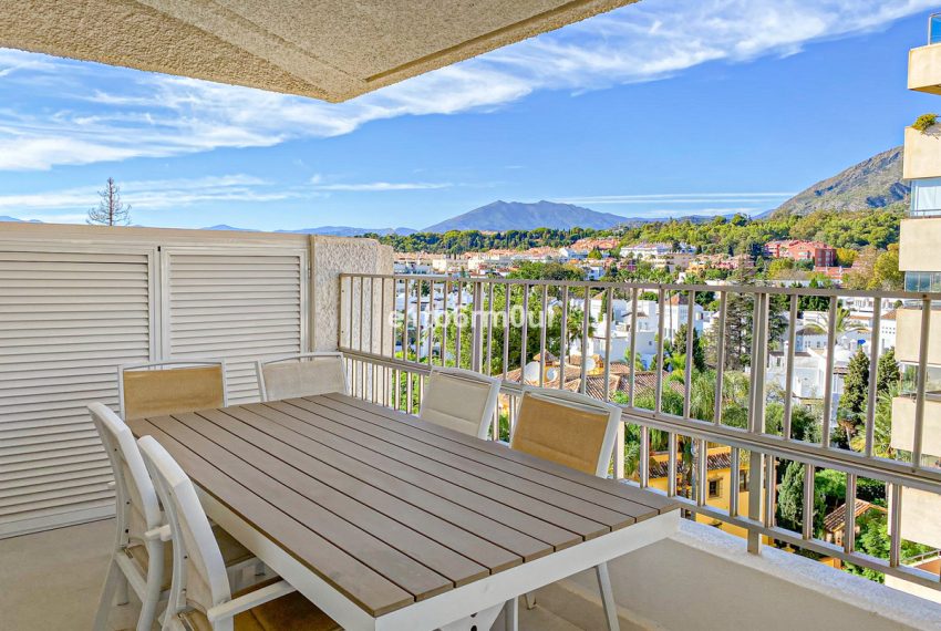 R5026420-Apartment-For-Sale-The-Golden-Mile-Penthouse-2-Beds-139-Built-6