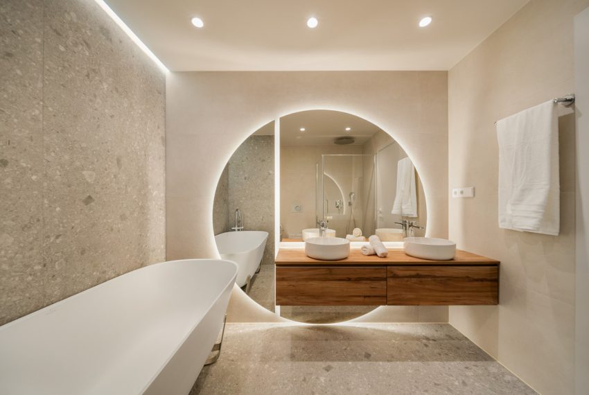 R5050957-Apartment-For-Sale-Nueva-Andalucia-Ground-Floor-Apartment-3-Beds-162-Built-16