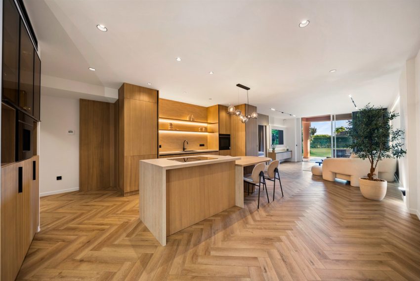 R5050957-Apartment-For-Sale-Nueva-Andalucia-Ground-Floor-Apartment-3-Beds-162-Built-4