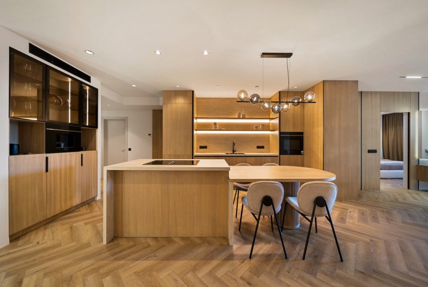 R5050957-Apartment-For-Sale-Nueva-Andalucia-Ground-Floor-Apartment-3-Beds-162-Built