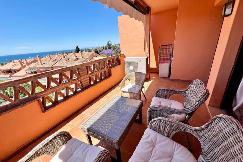 R5056471-Apartment-For-Sale-The-Golden-Mile-Penthouse-Duplex-3-Beds-135-Built-2