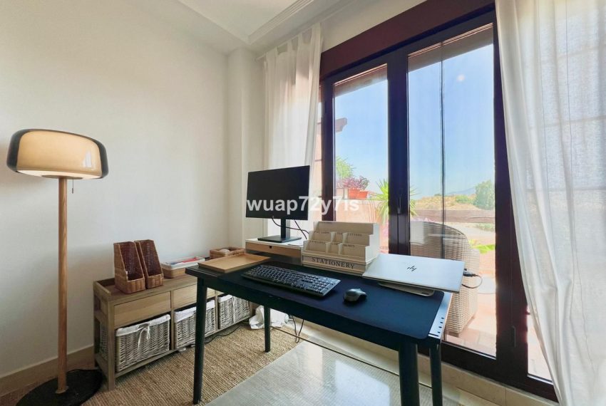 R5084263-Apartment-For-Sale-La-Mairena-Penthouse-2-Beds-95-Built-10