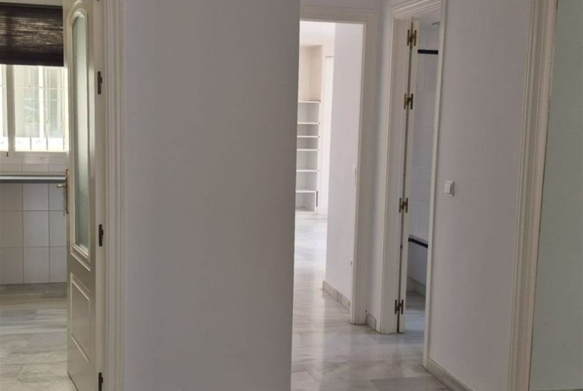 R5108824-Apartment-For-Sale-San-Pedro-de-Alcantara-Penthouse-3-Beds-110-Built-10