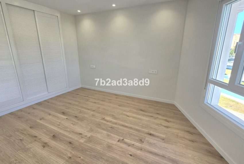 R5108839-Apartment-For-Sale-San-Pedro-de-Alcantara-Penthouse-4-Beds-230-Built-11