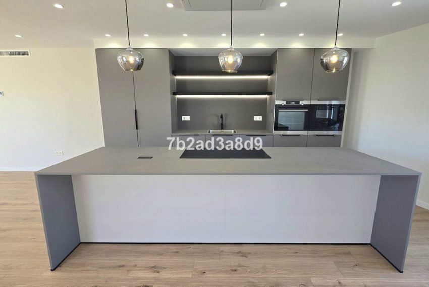 R5108839-Apartment-For-Sale-San-Pedro-de-Alcantara-Penthouse-4-Beds-230-Built-5