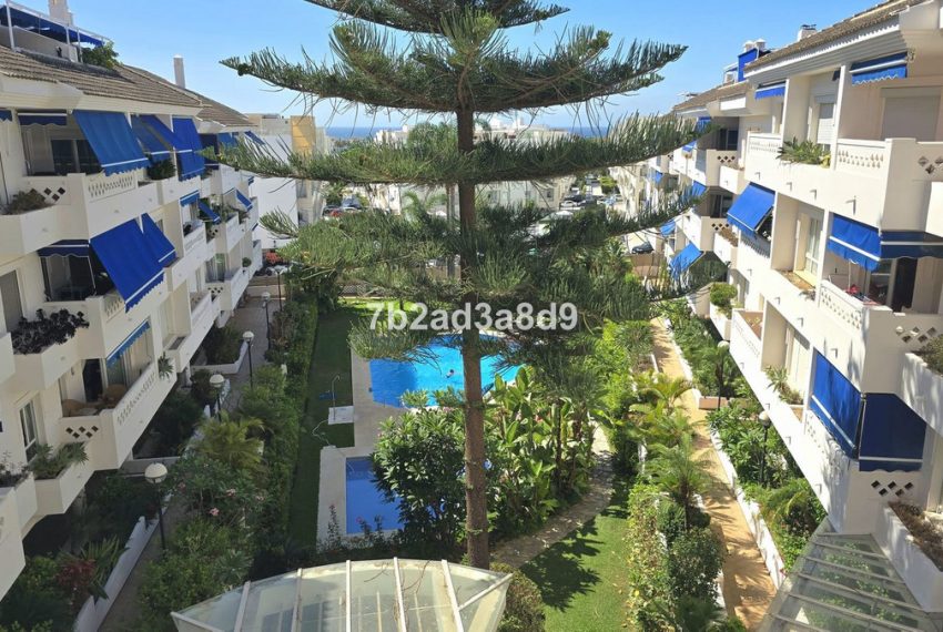 R5108839-Apartment-For-Sale-San-Pedro-de-Alcantara-Penthouse-4-Beds-230-Built