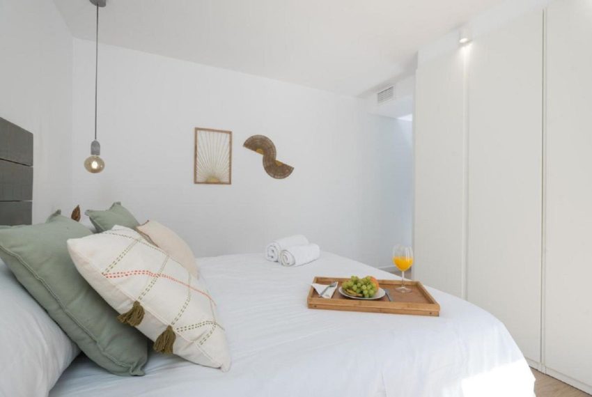 R5123905-Apartment-For-Sale-The-Golden-Mile-Middle-Floor-Apartment-2-Beds-84-Built-10