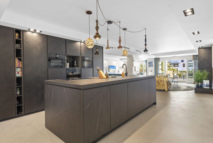 R5126548-Apartment-For-Sale-Puerto-Banus-Middle-Floor-Apartment-4-Beds-222-Built-2