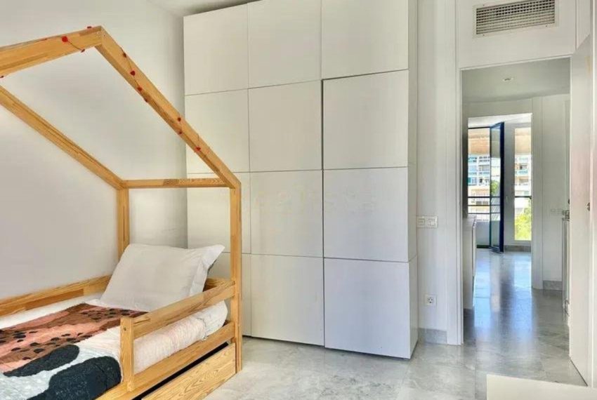 R5160826-Apartment-For-Sale-The-Golden-Mile-Duplex-2-Beds-125-Built-16