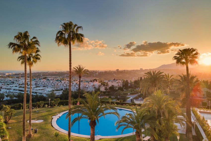 R5161483-Apartment-For-Sale-The-Golden-Mile-Middle-Floor-Apartment-3-Beds-110-Built-5