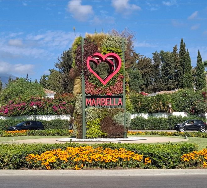 R5168800-Image 1-Middle Floor Apartment - 3 Beds - 131 Built