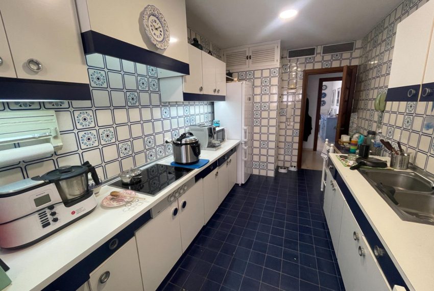 R5173018-Apartment-For-Sale-Estepona-Penthouse-4-Beds-172-Built-1