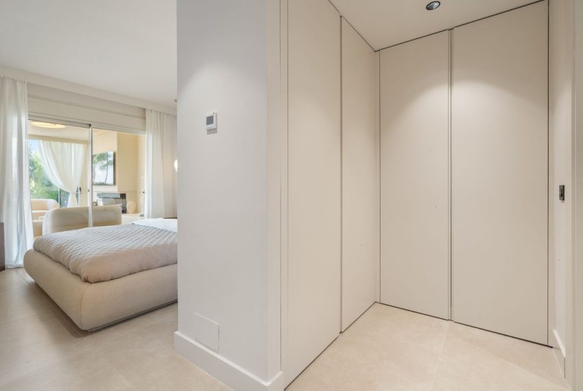 R5176876-Apartment-For-Sale-Nueva-Andalucia-Ground-Floor-Apartment-3-Beds-170-Built-11