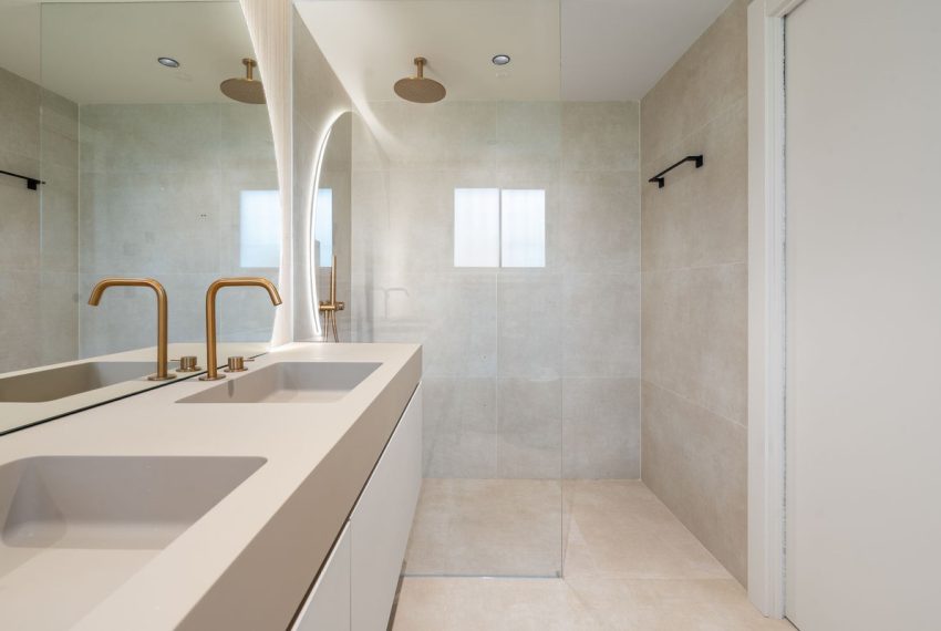 R5176876-Apartment-For-Sale-Nueva-Andalucia-Ground-Floor-Apartment-3-Beds-170-Built-12