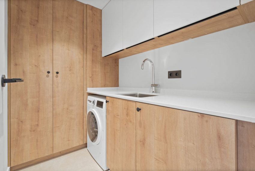 R5176876-Apartment-For-Sale-Nueva-Andalucia-Ground-Floor-Apartment-3-Beds-170-Built-14