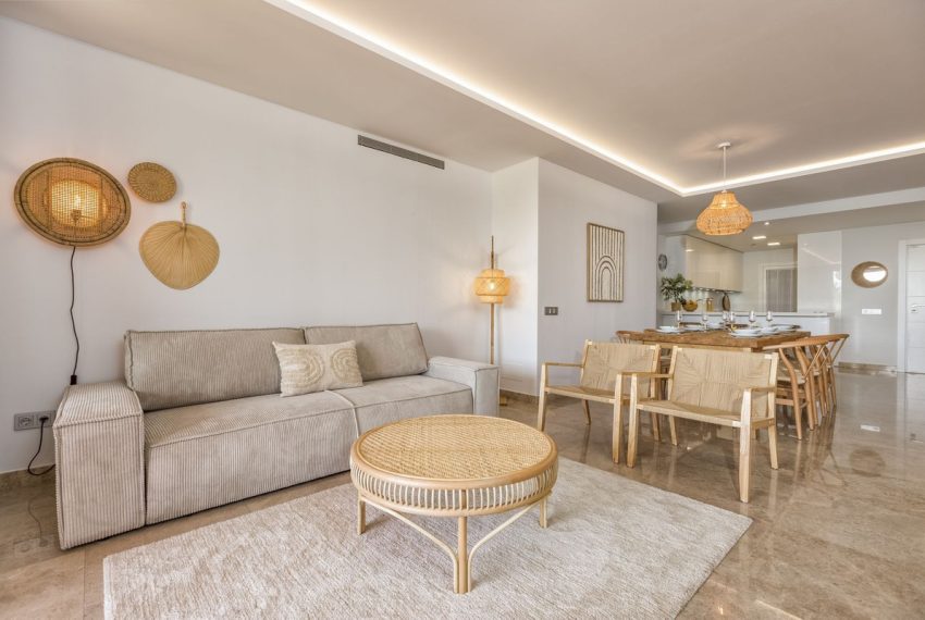 R5195074-Apartment-For-Sale-Nueva-Andalucia-Ground-Floor-Apartment-2-Beds-118-Built-2