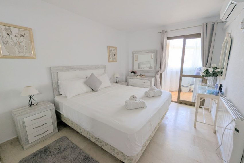 R5199724-Apartment-For-Sale-Calahonda-Penthouse-2-Beds-90-Built-12