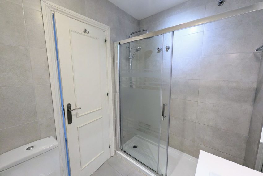 R5199724-Apartment-For-Sale-Calahonda-Penthouse-2-Beds-90-Built-18