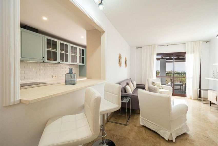 R5202553-Apartment-For-Sale-The-Golden-Mile-Middle-Floor-Apartment-2-Beds-90-Built-2