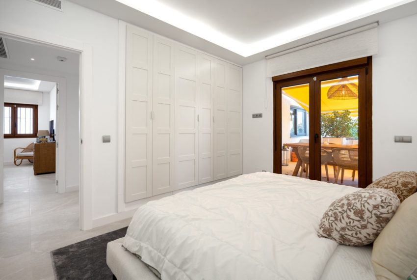 R5203297-Apartment-For-Sale-Nueva-Andalucia-Ground-Floor-Apartment-3-Beds-163-Built-15