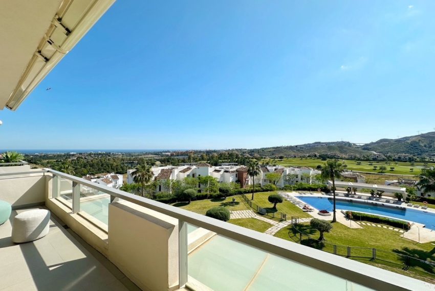 R5211541-Apartment-For-Sale-Los-Arqueros-Penthouse-Duplex-2-Beds-240-Built-6