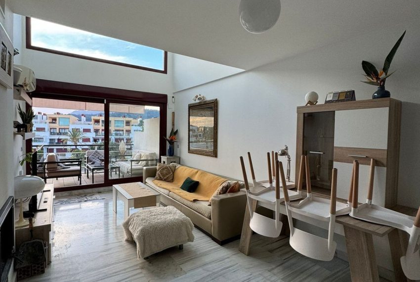 R5213611-Apartment-For-Sale-Benahavis-Penthouse-Duplex-1-Beds-202-Built