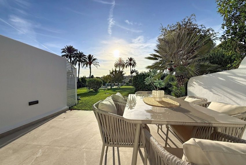 R5215654-House-For-Sale-Nueva-Andalucia-Townhouse-4-Beds-230-Built-12