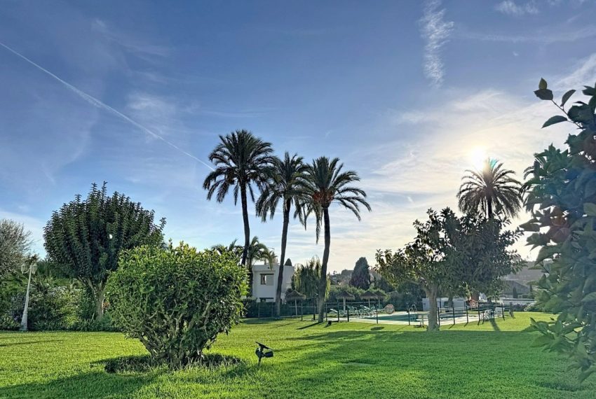 R5215654-House-For-Sale-Nueva-Andalucia-Townhouse-4-Beds-230-Built-15