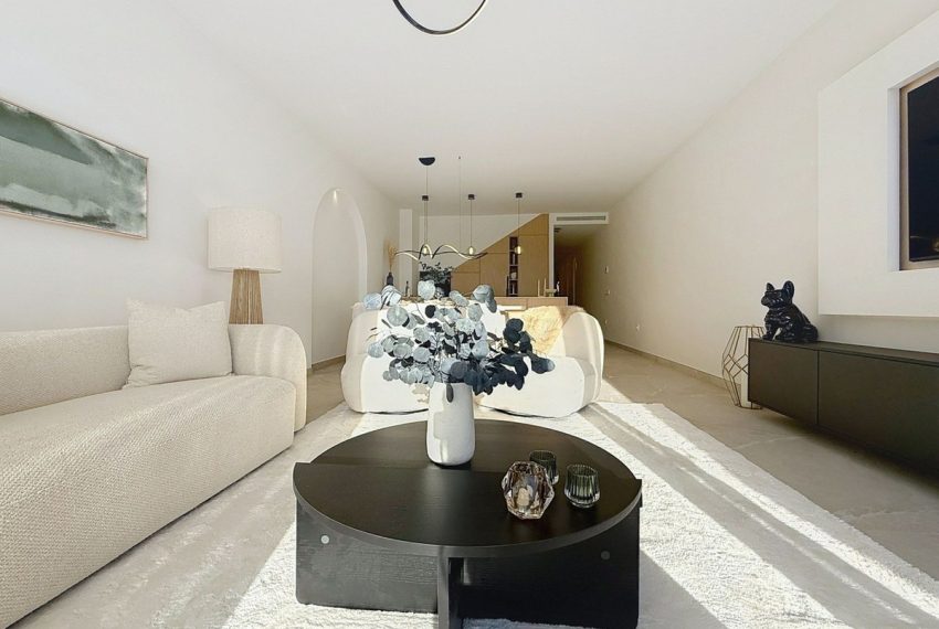 R5215654-House-For-Sale-Nueva-Andalucia-Townhouse-4-Beds-230-Built-18