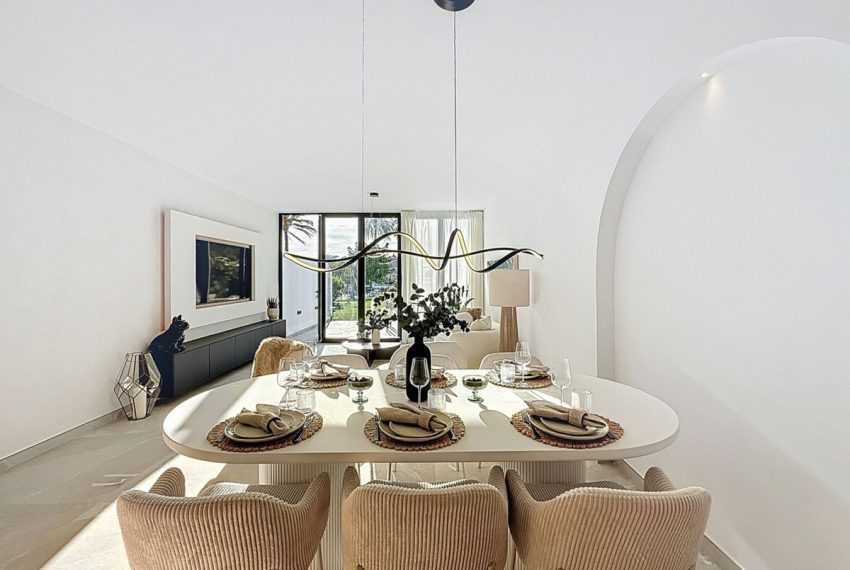 R5215654-House-For-Sale-Nueva-Andalucia-Townhouse-4-Beds-230-Built-6