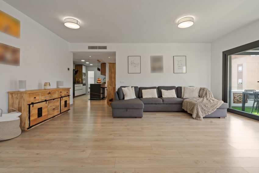 R5216956-Apartment-For-Sale-Estepona-Penthouse-4-Beds-149-Built-3