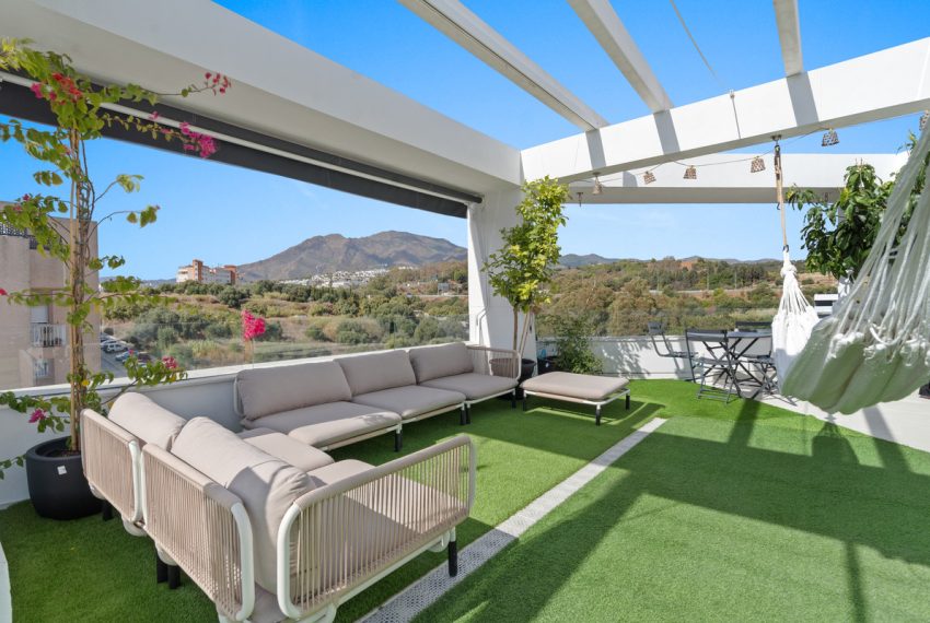 R5216956-Apartment-For-Sale-Estepona-Penthouse-4-Beds-149-Built